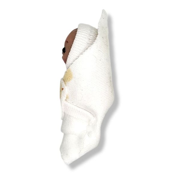 Handmade in England Micro Swaddled Baby Doll - Picture 3 of 5